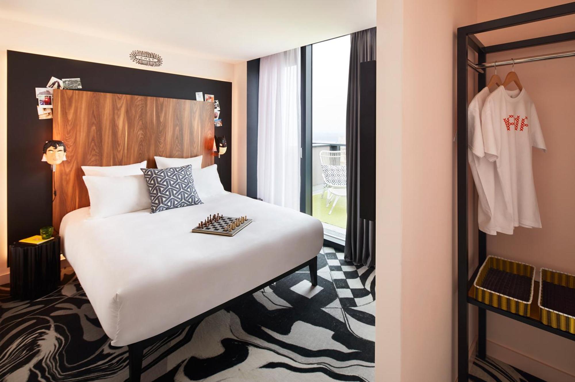 มามา เชลเตอร์ เบลเกรด Hotel ภายนอก รูปภาพ