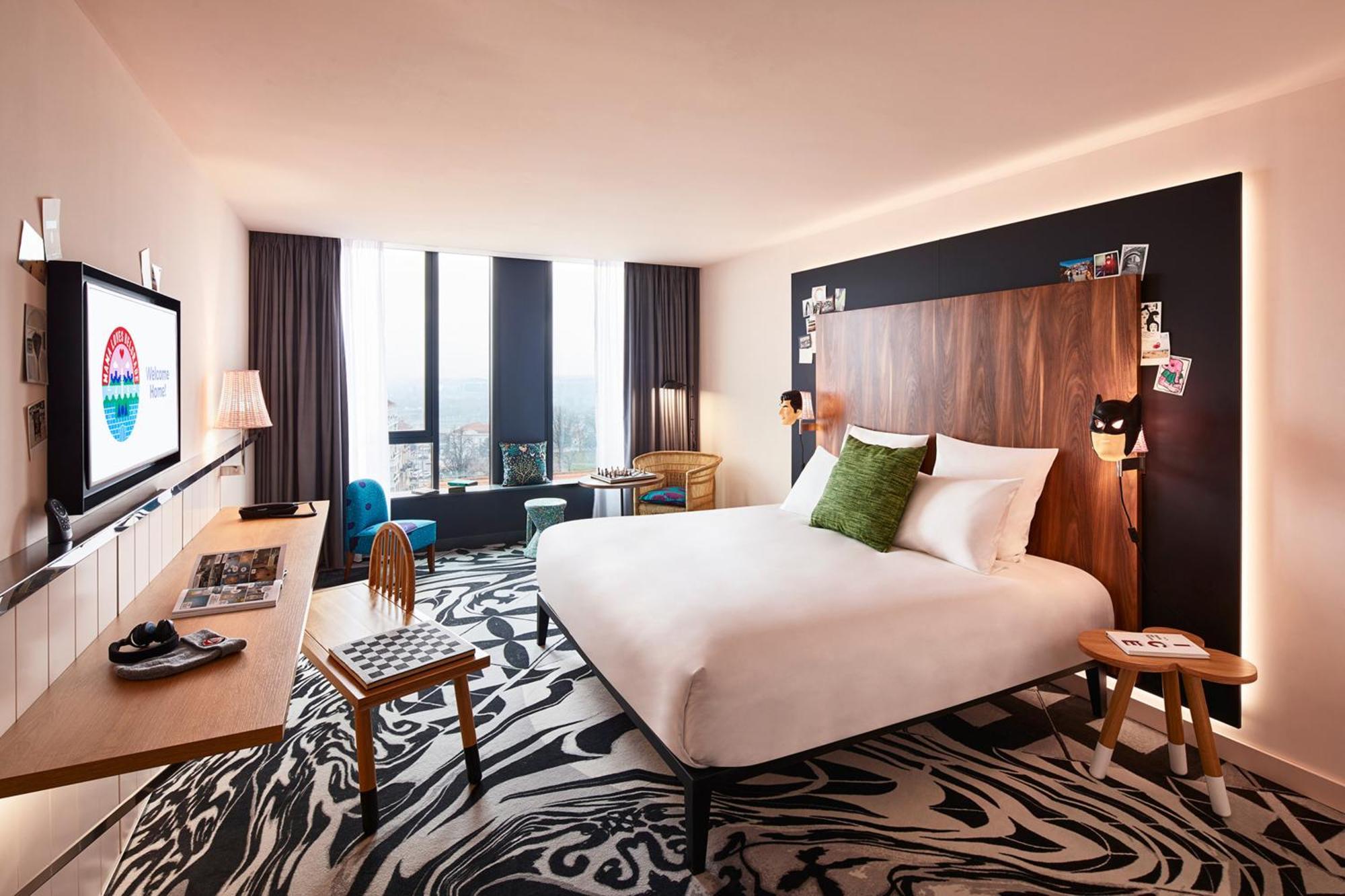 มามา เชลเตอร์ เบลเกรด Hotel ภายนอก รูปภาพ