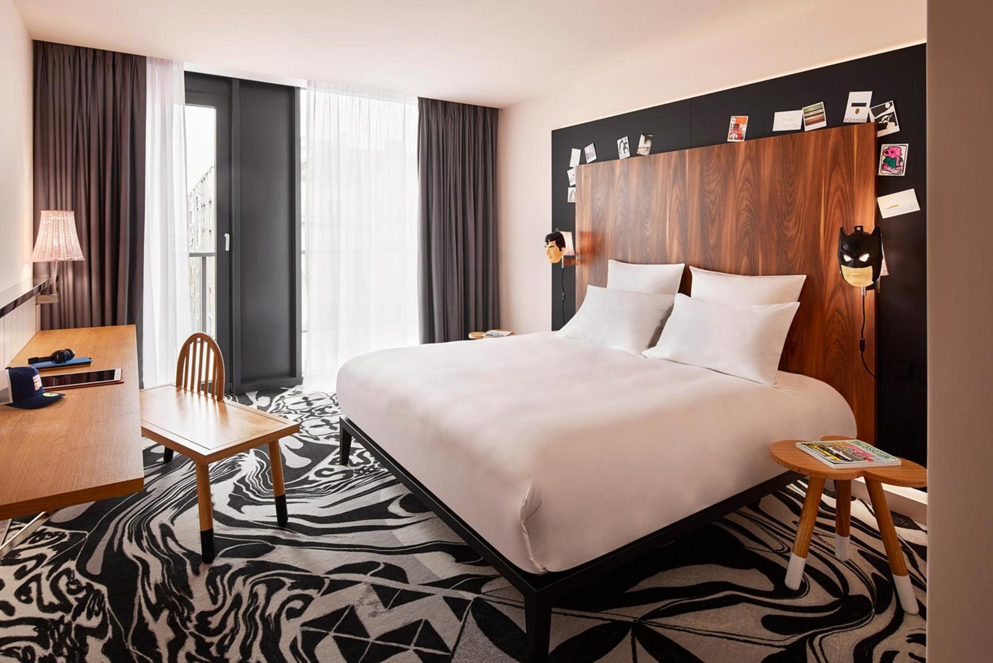 มามา เชลเตอร์ เบลเกรด Hotel ภายนอก รูปภาพ