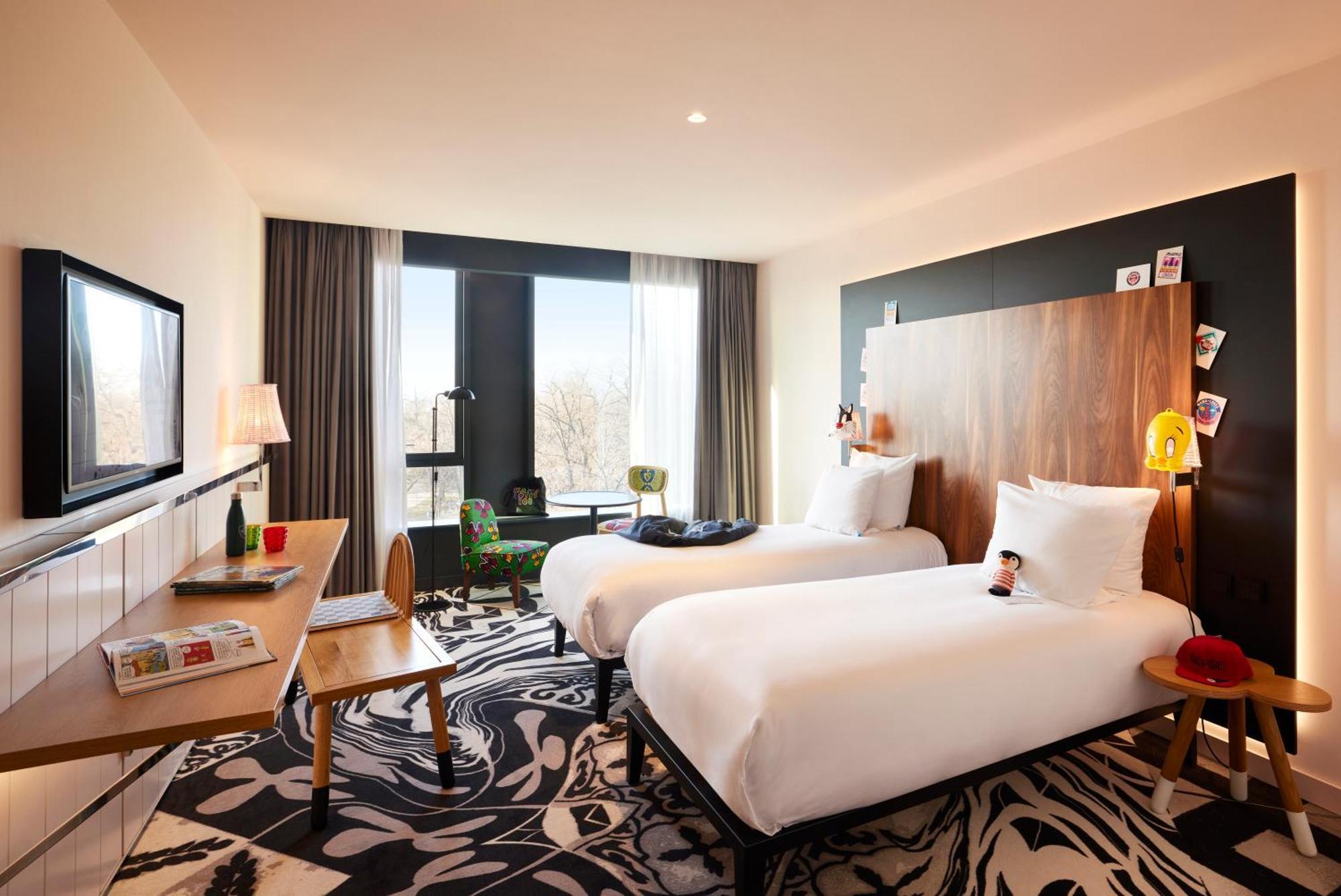 มามา เชลเตอร์ เบลเกรด Hotel ภายนอก รูปภาพ